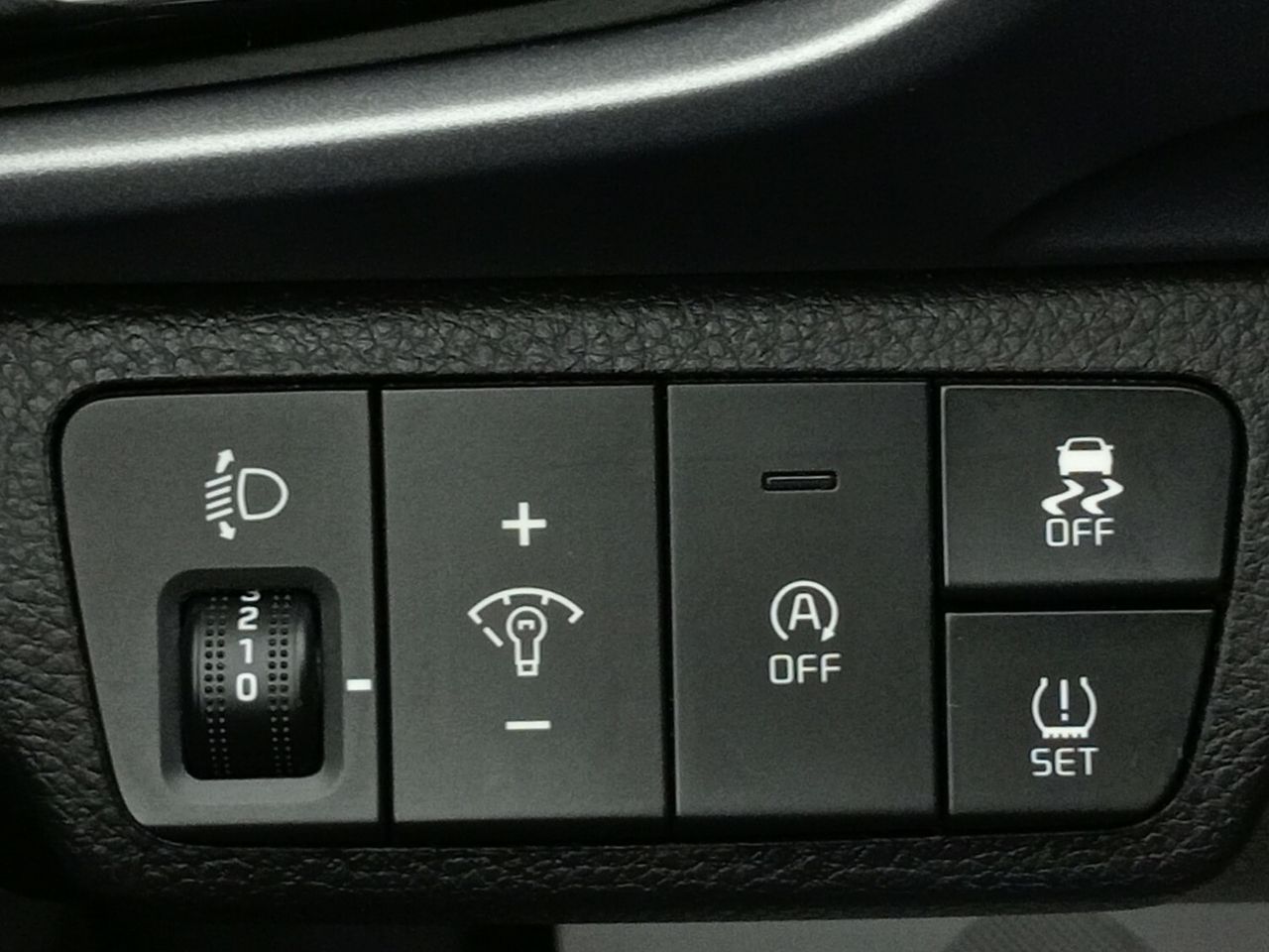Foto Kia Stonic 19