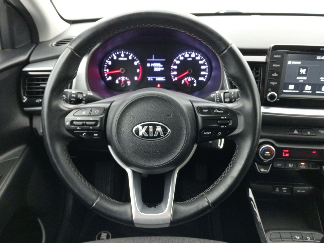 Foto Kia Stonic 7