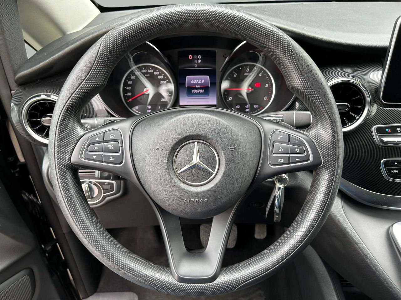 Foto Mercedes-Benz Clase V 13