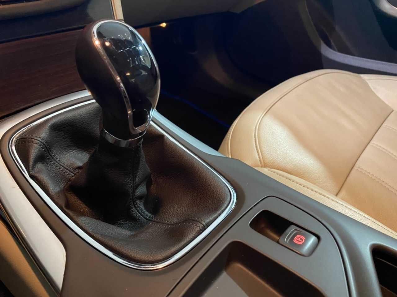 Foto Opel Insignia  32