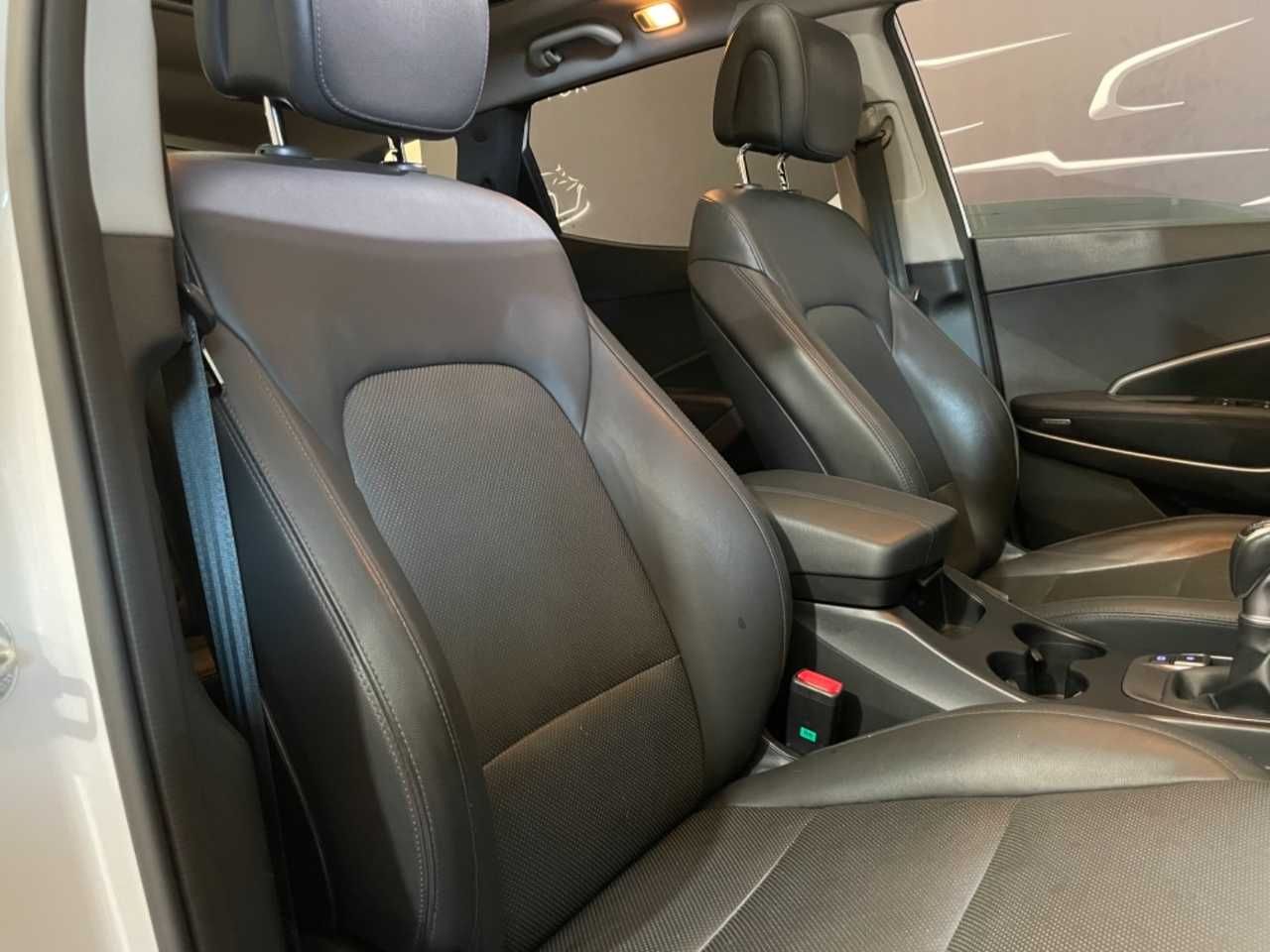 Foto Hyundai Santa Fe 37
