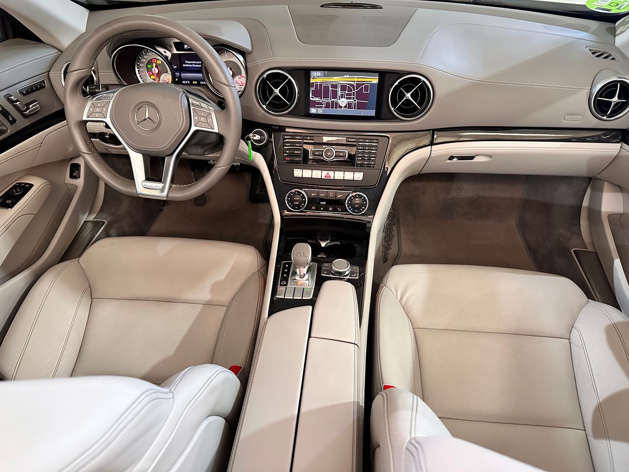 Foto Mercedes-Benz Clase SL 27