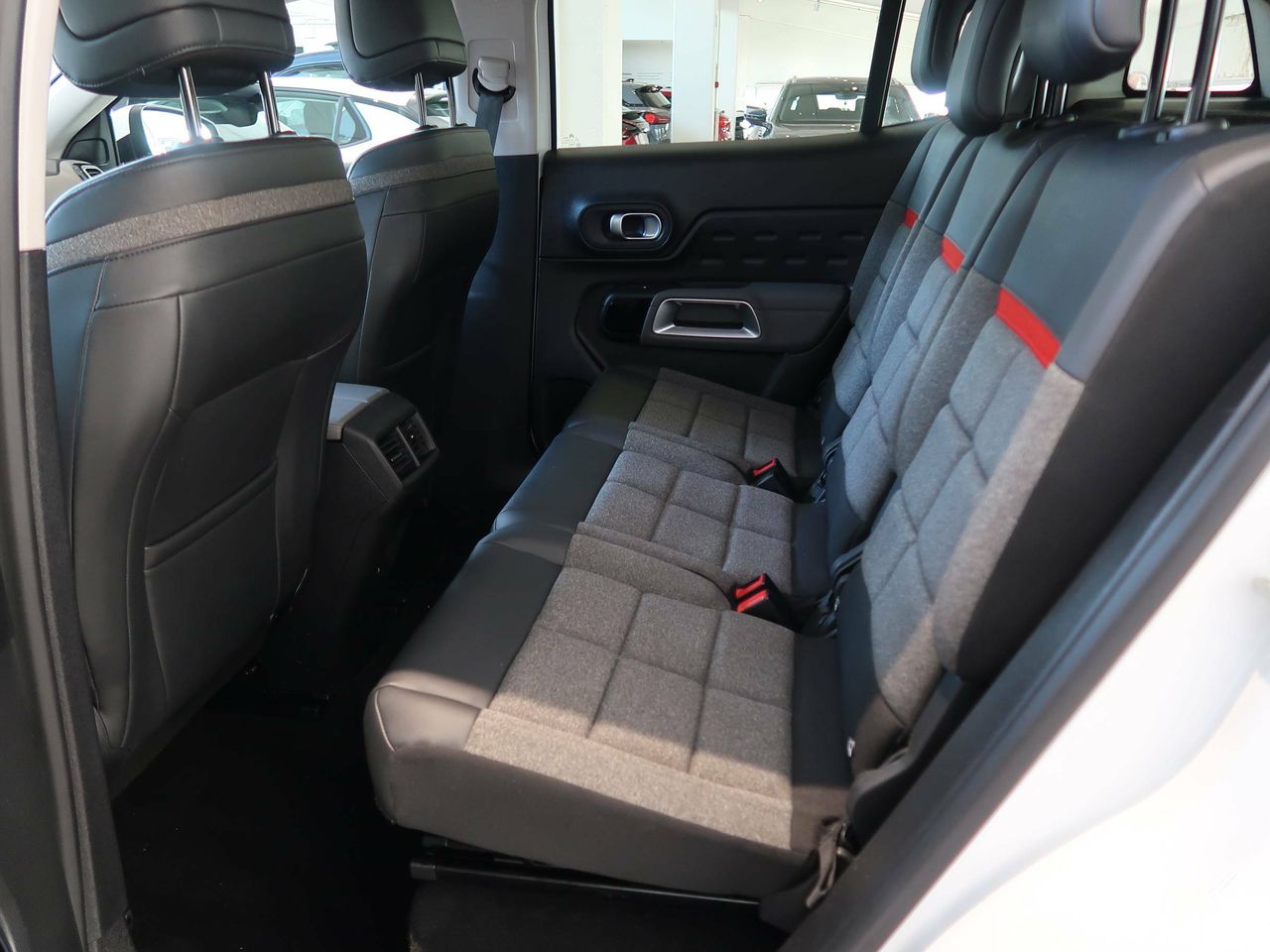 Foto Citroën C5 Aircross 9