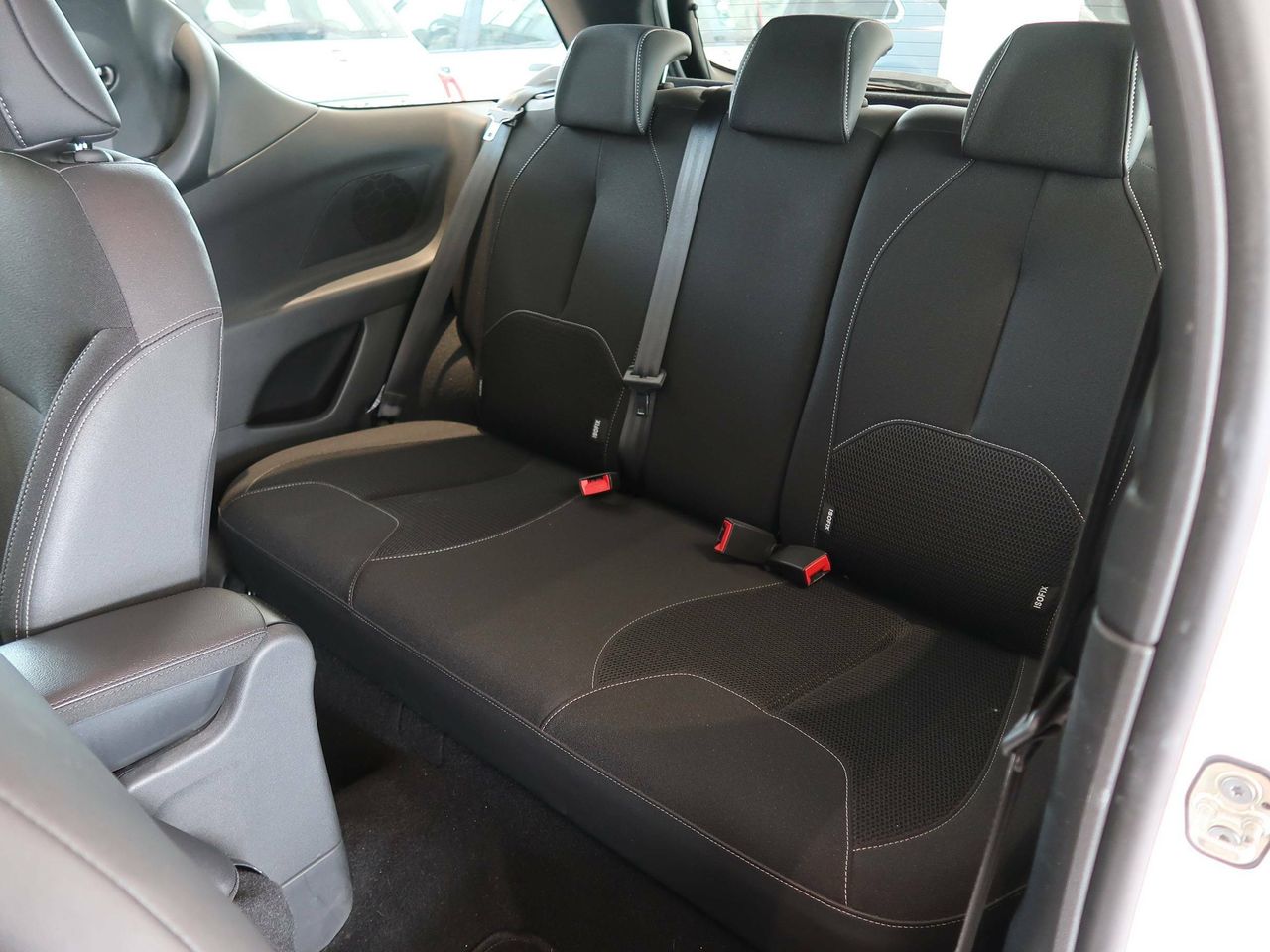 Foto DS Automobiles DS 3 8