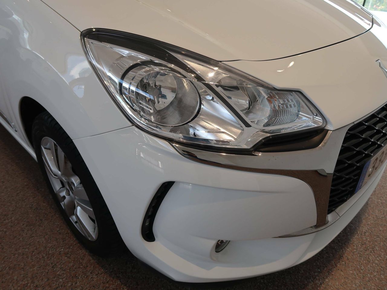 Foto DS Automobiles DS 3 13