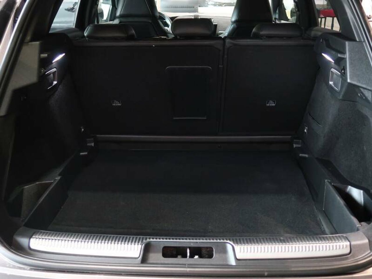 Foto DS Automobiles DS 7 6