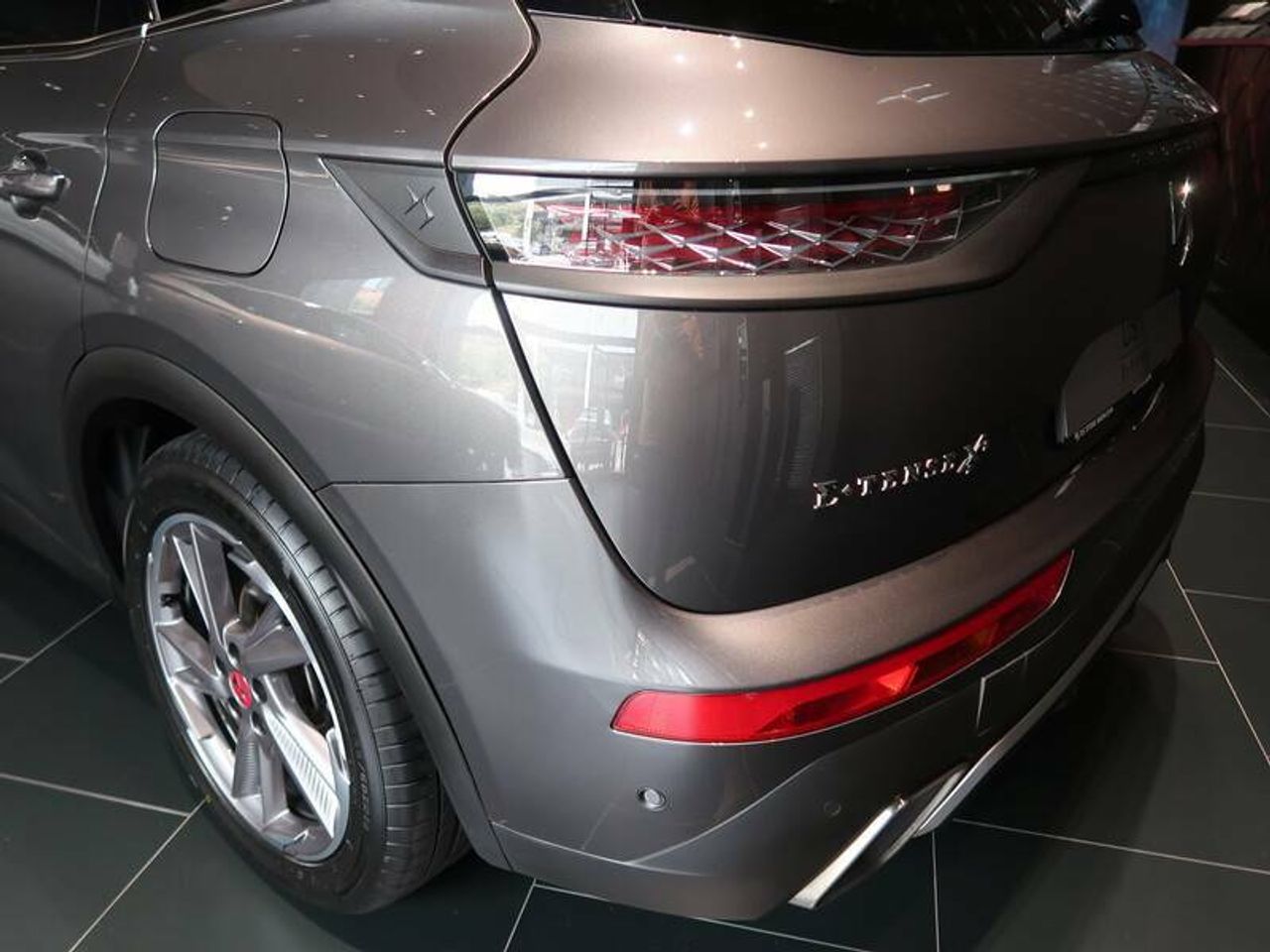 Foto DS Automobiles DS 7 18