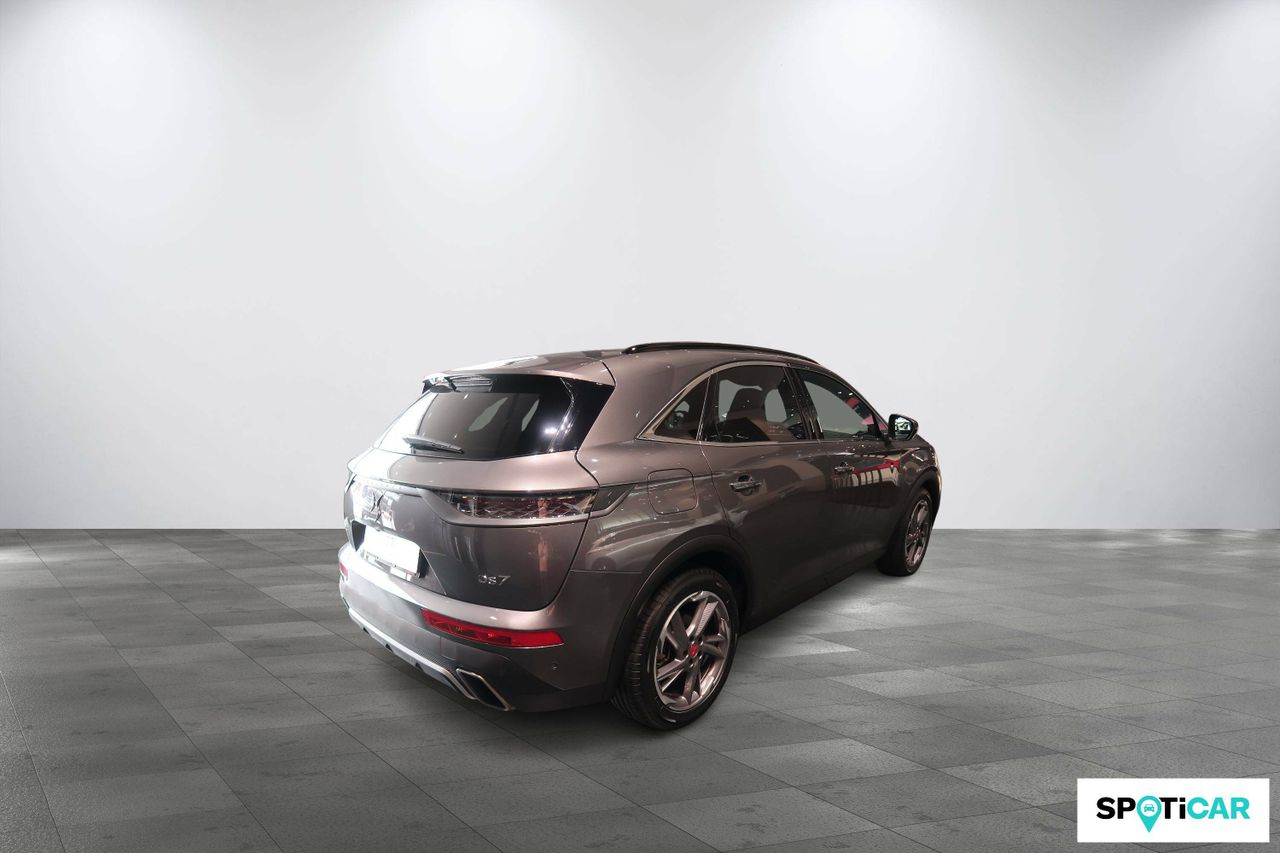 Foto DS Automobiles DS 7 19