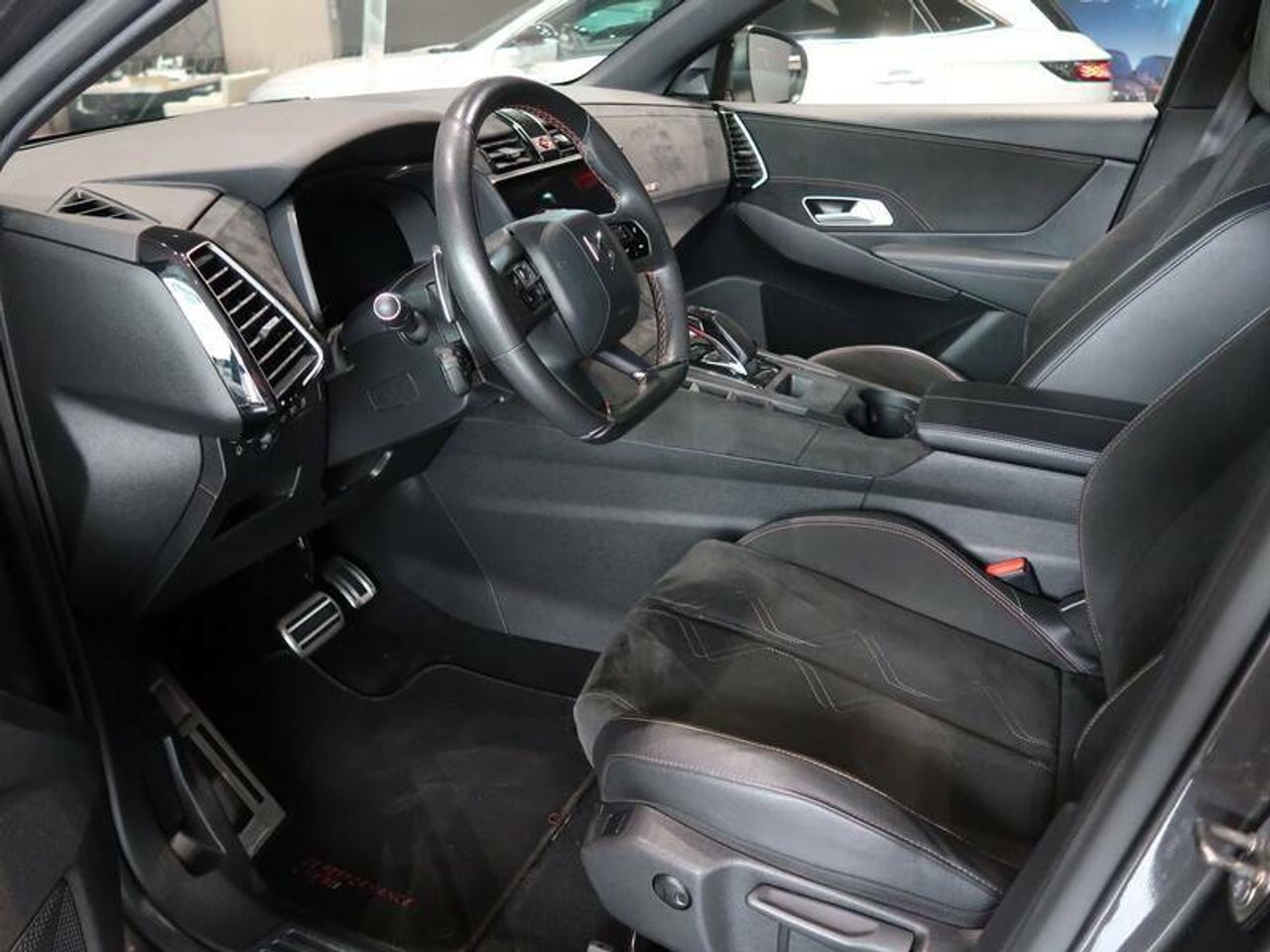 Foto DS Automobiles DS 7 22