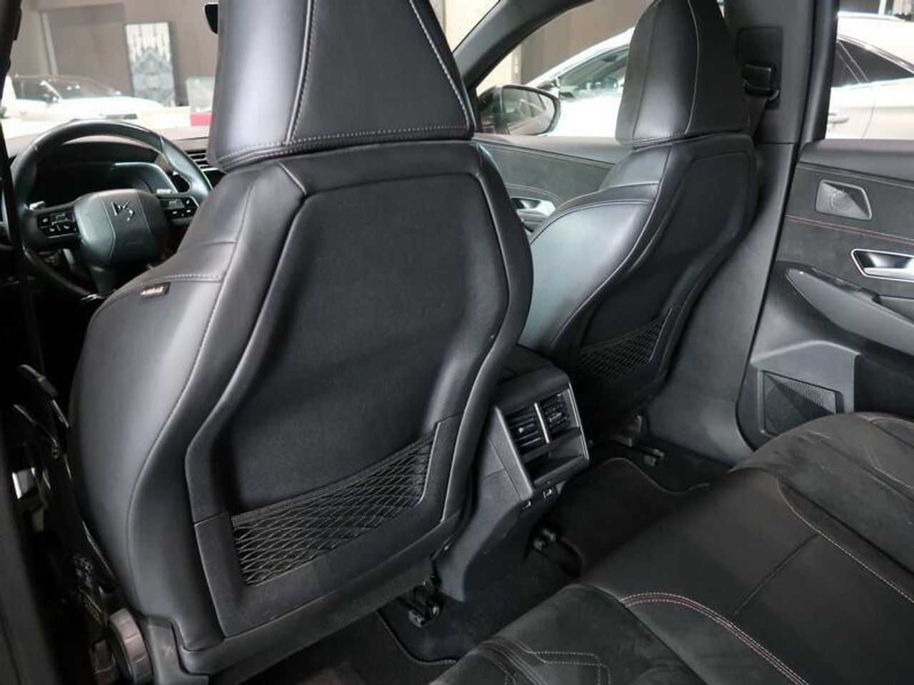Foto DS Automobiles DS 7 25