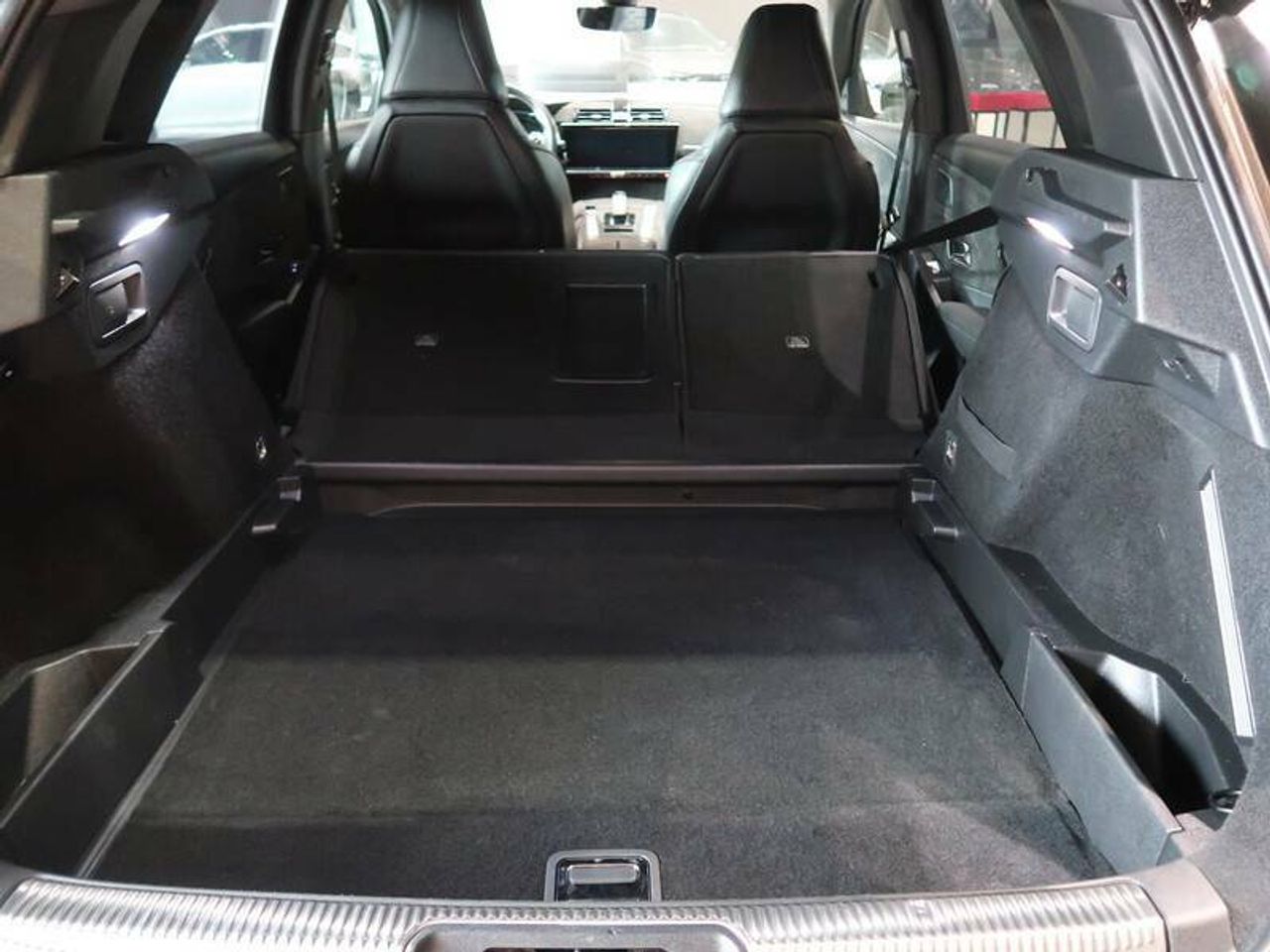 Foto DS Automobiles DS 7 30