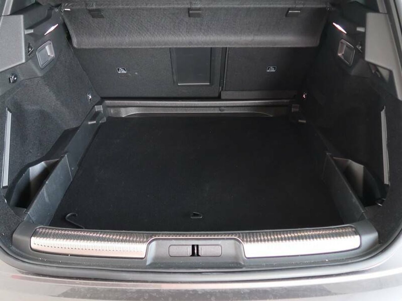 Foto DS Automobiles DS 7 5