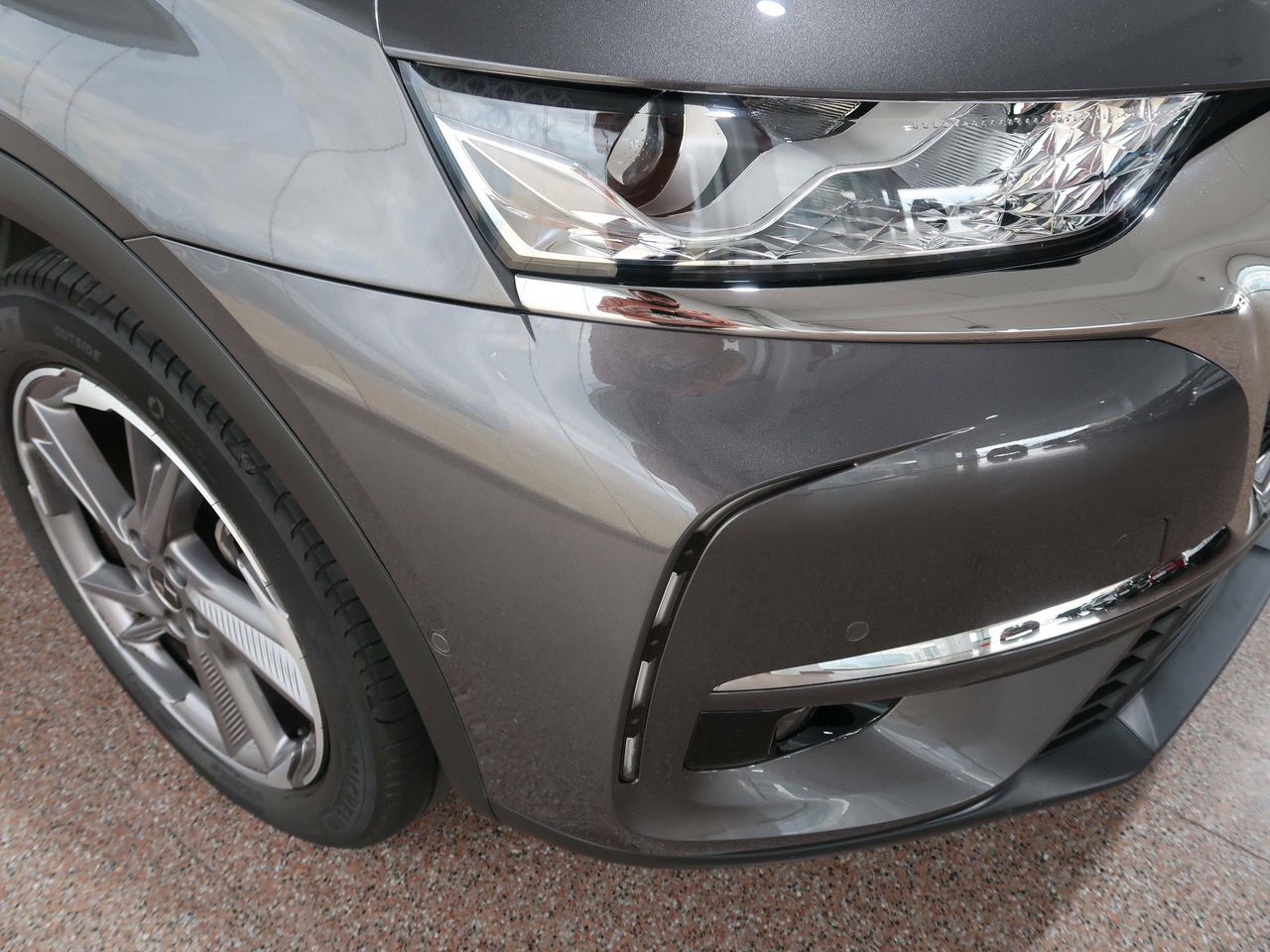 Foto DS Automobiles DS 7 16