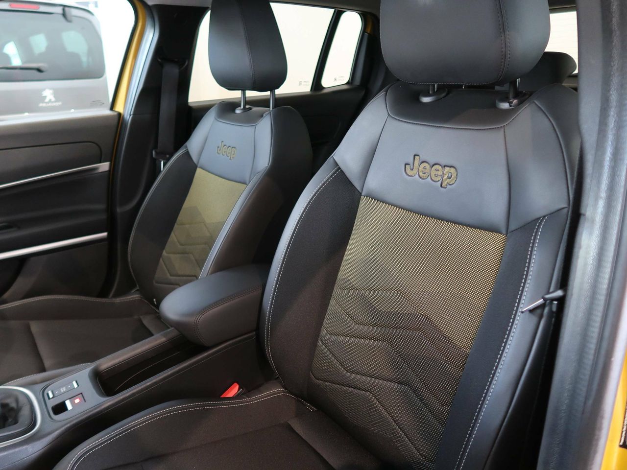 Foto Jeep Avenger 24