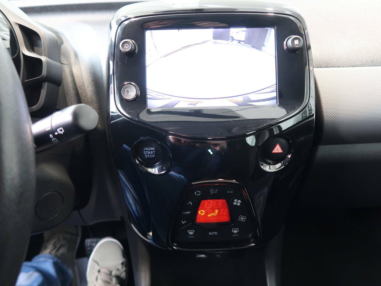 Foto Peugeot 108 21