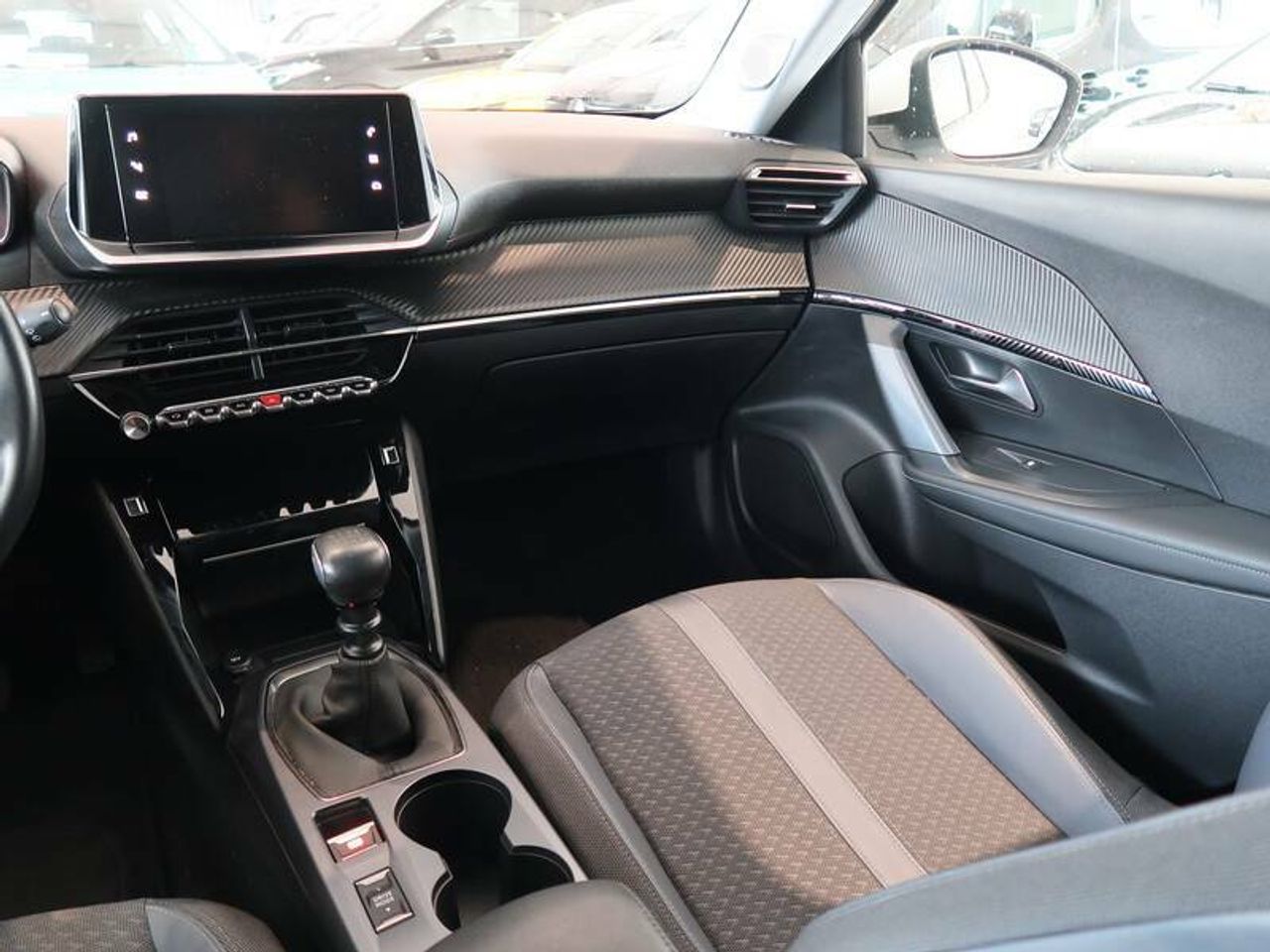 Foto Peugeot 2008 6