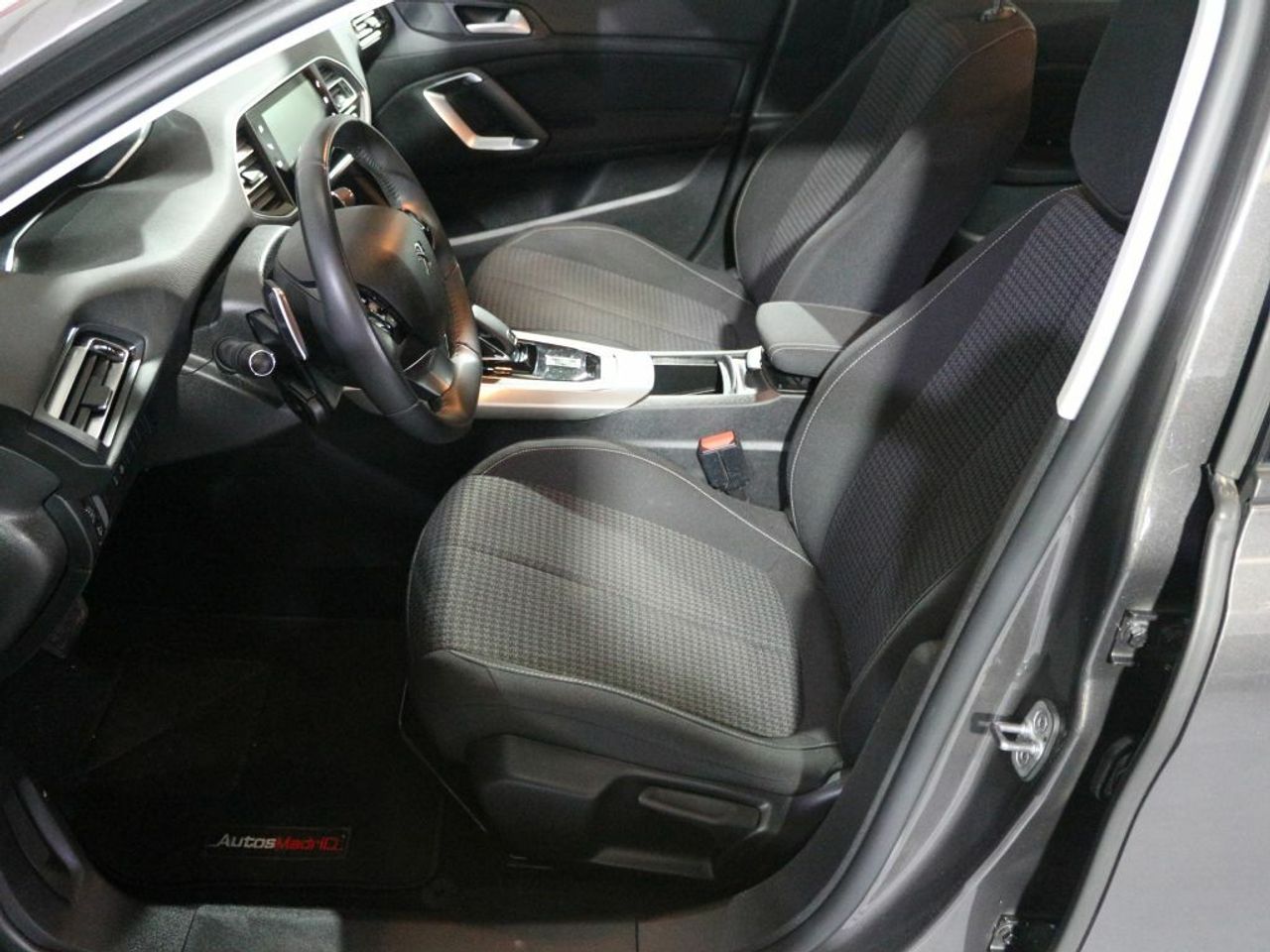Foto Peugeot 308 9