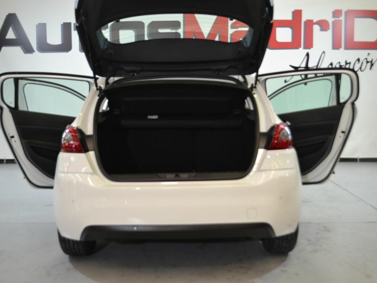 Foto Peugeot 308 5