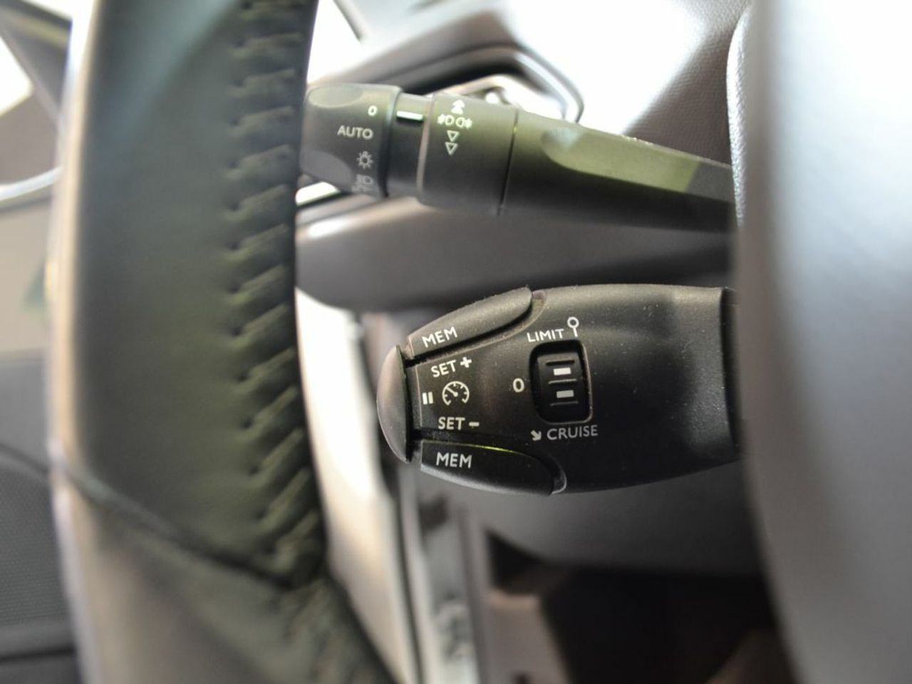 Foto Peugeot 308 16