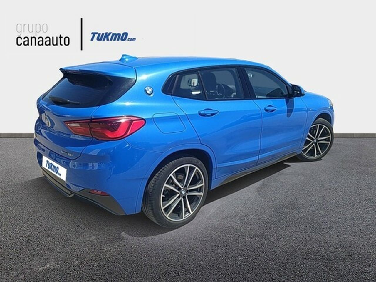 Foto BMW X2 4