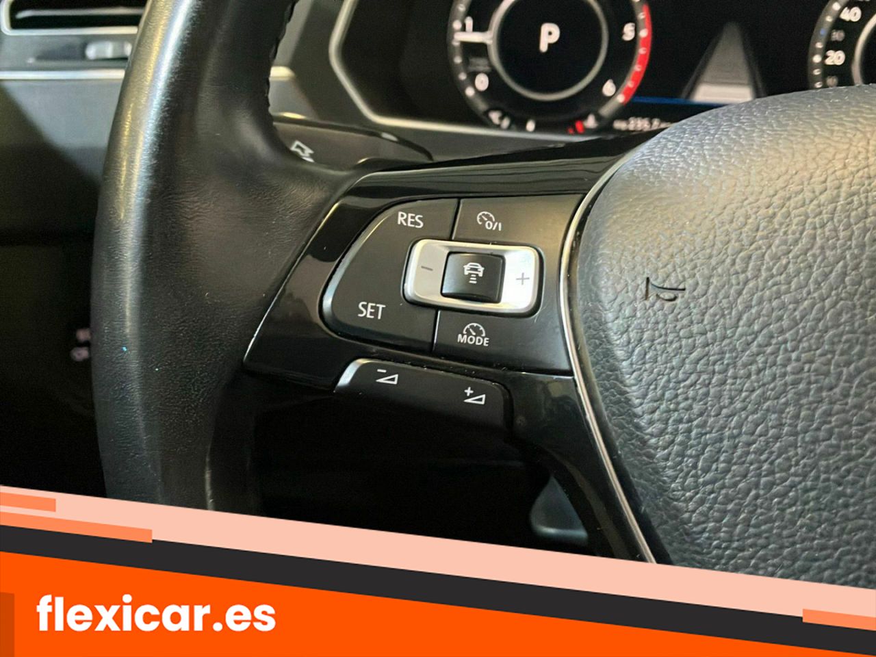 Foto Volkswagen Tiguan 17