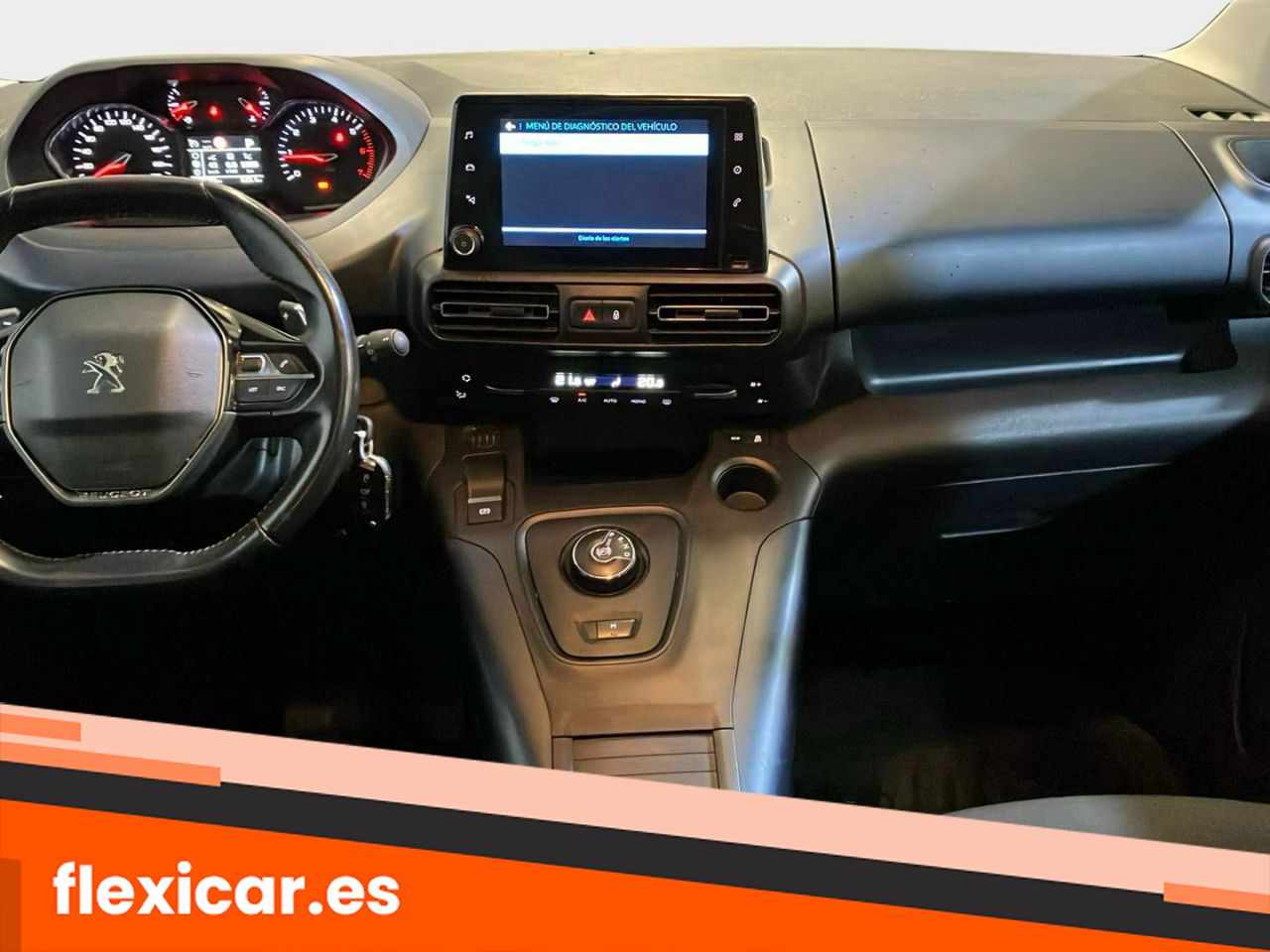Foto Peugeot Rifter 11