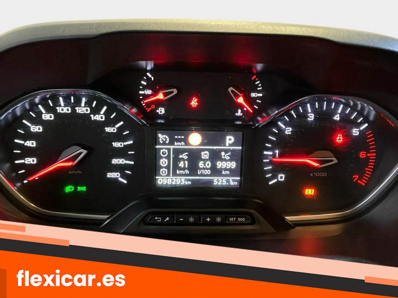 Foto Peugeot Rifter 12