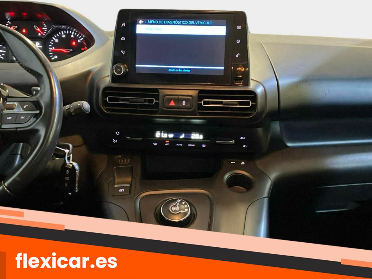 Foto Peugeot Rifter 13