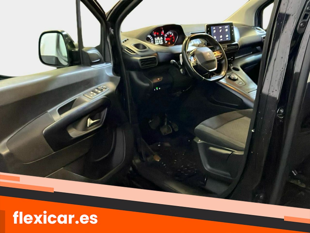 Foto Peugeot Rifter 24