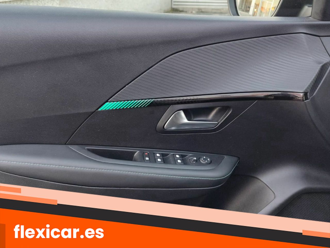 Foto Peugeot 208 24