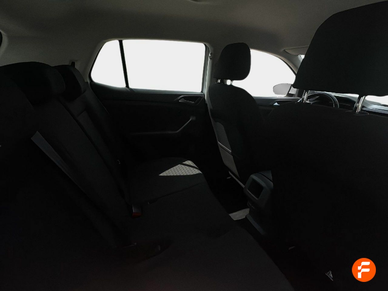 Foto Volkswagen T-Cross 14