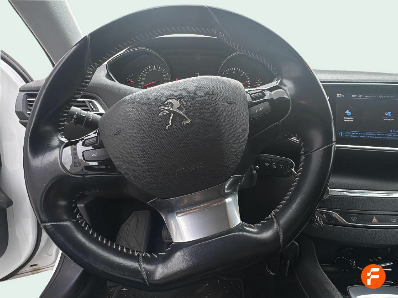 Foto Peugeot 308 8