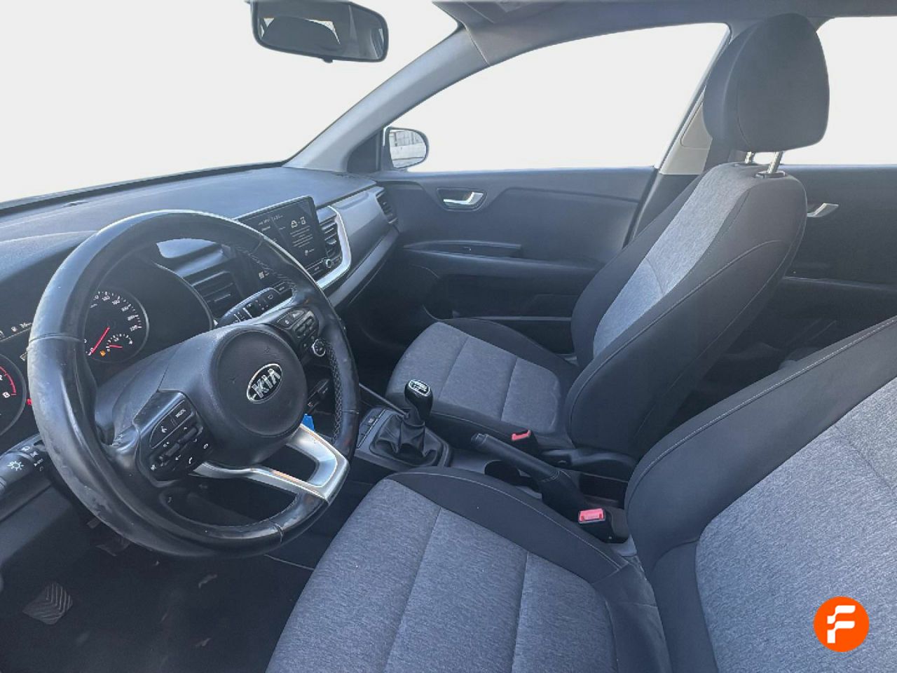 Foto Kia Stonic 11