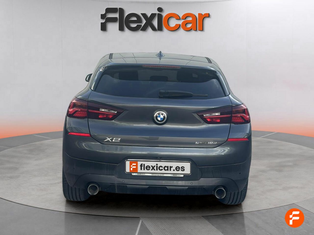 Foto BMW X2 4
