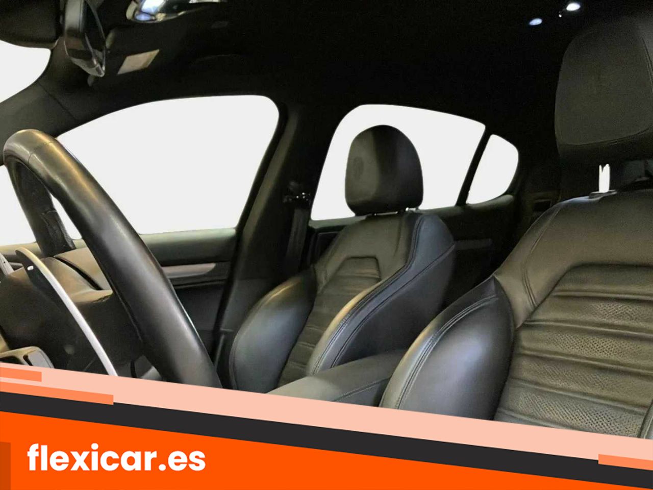 Foto Alfa Romeo Stelvio 11