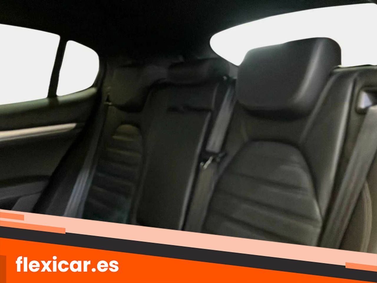 Foto Alfa Romeo Stelvio 27