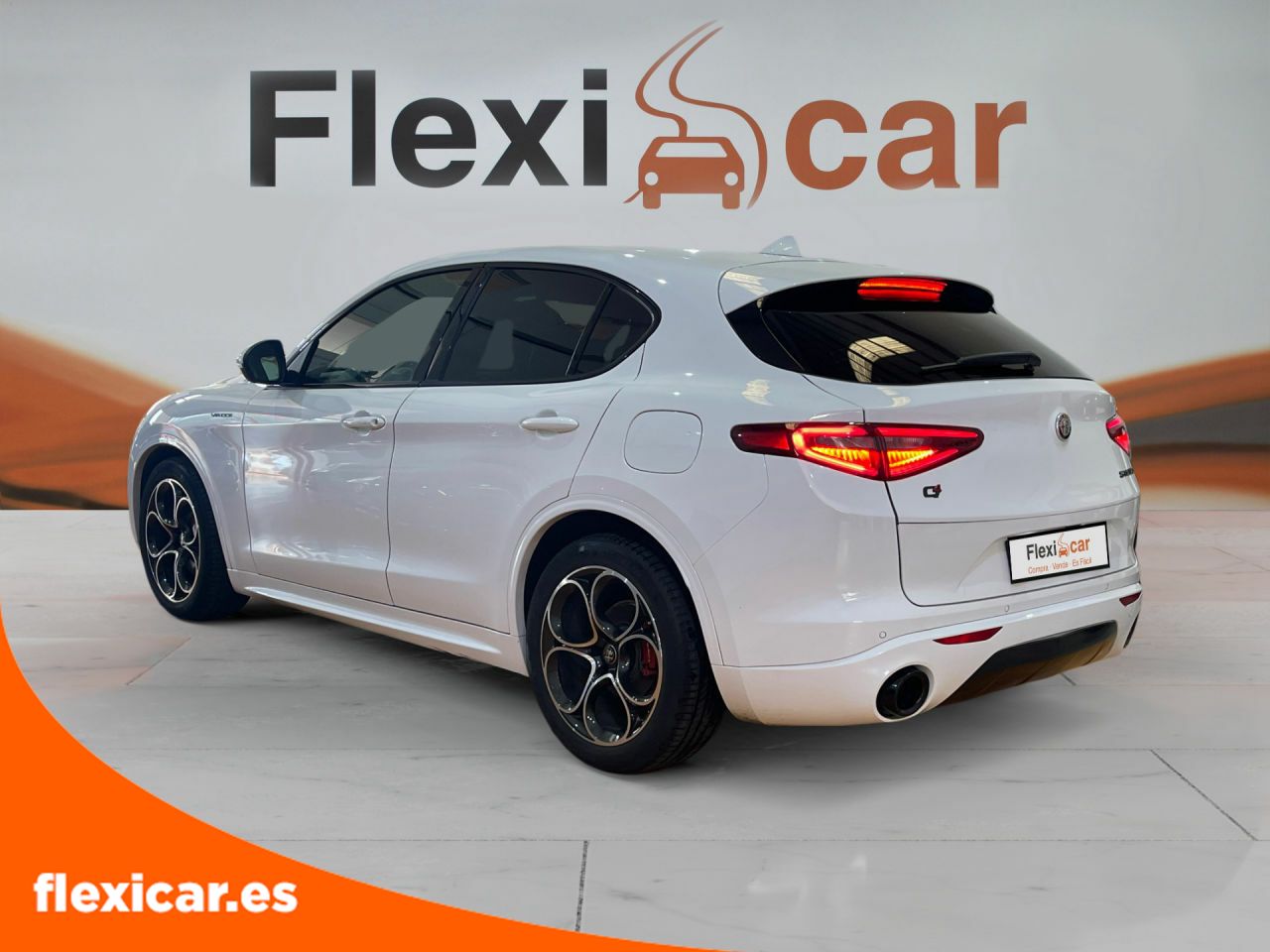 Foto Alfa Romeo Stelvio 5
