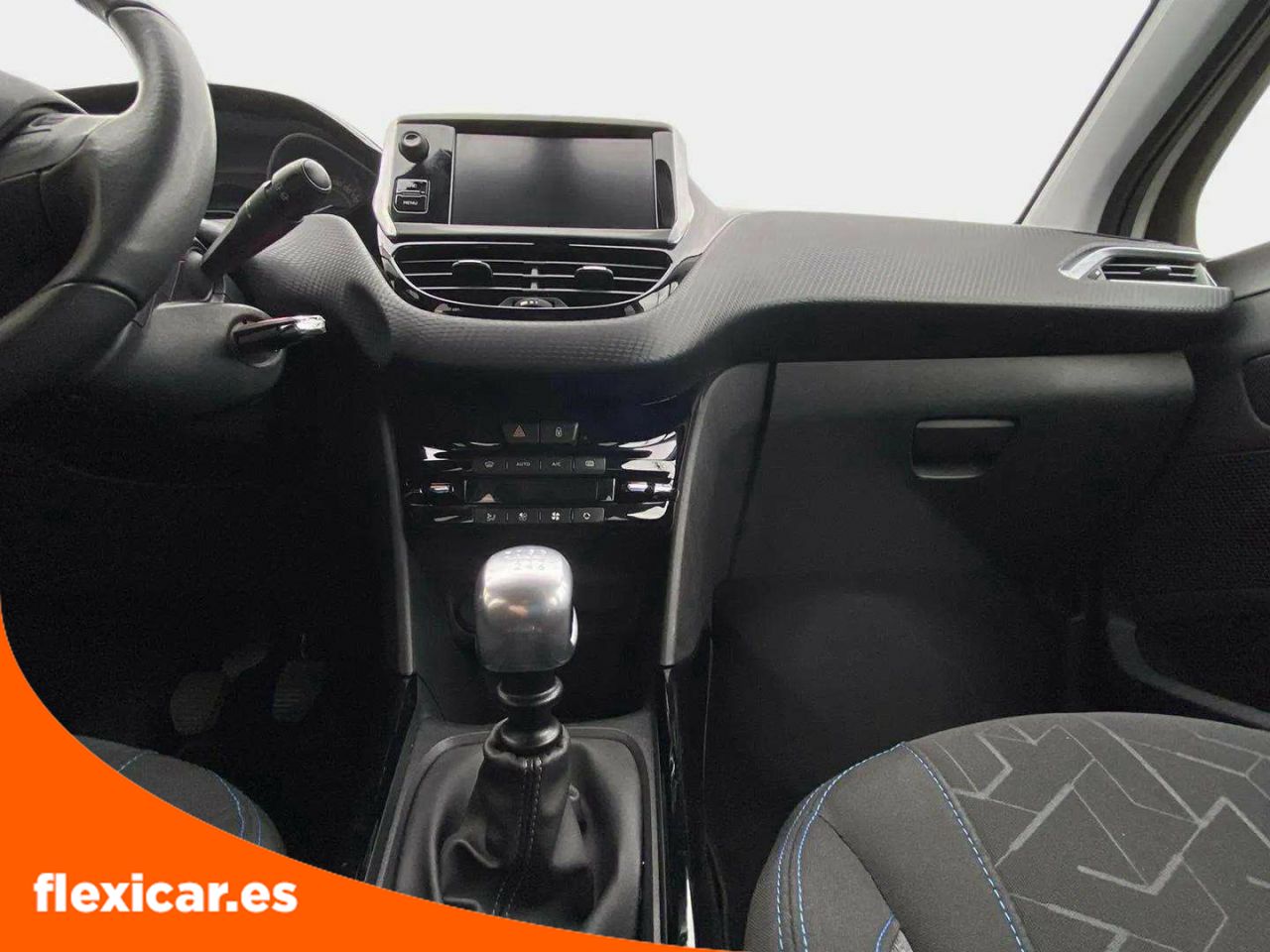 Foto Peugeot 2008 12