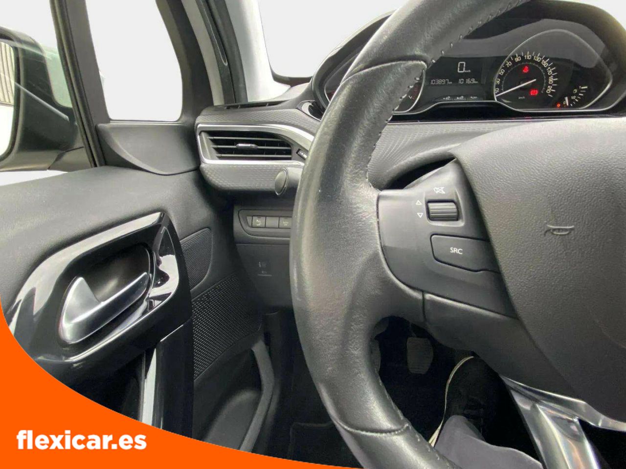 Foto Peugeot 2008 15