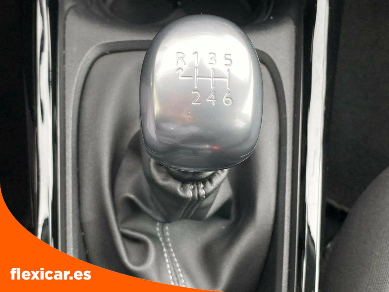 Foto Peugeot 2008 26
