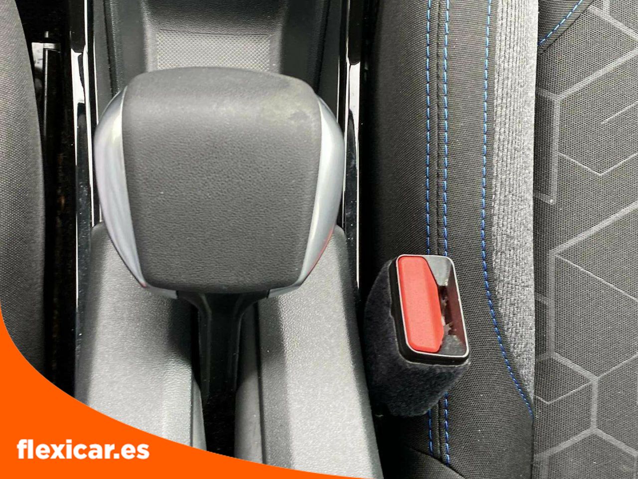 Foto Peugeot 2008 29