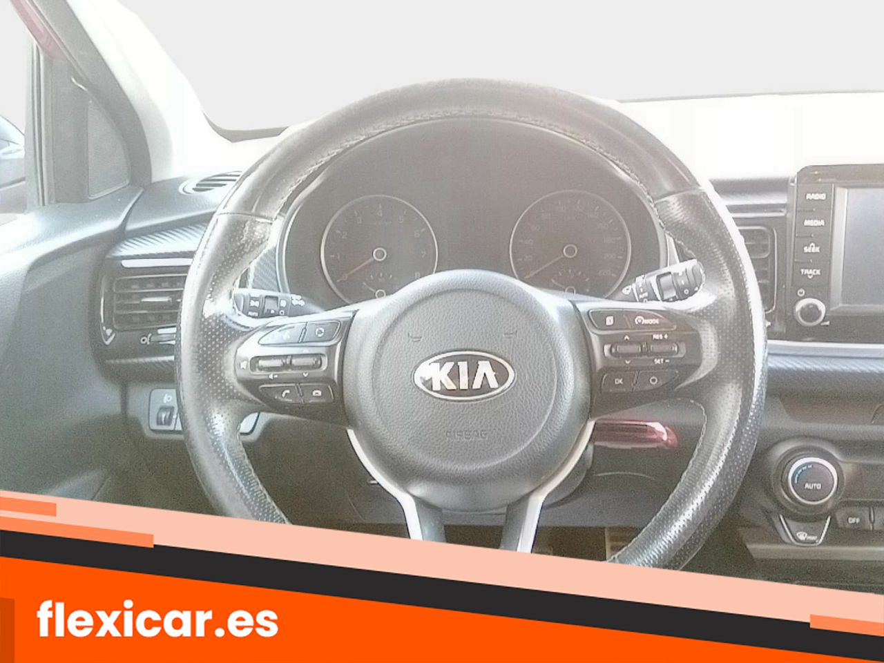 Foto Kia Rio 16