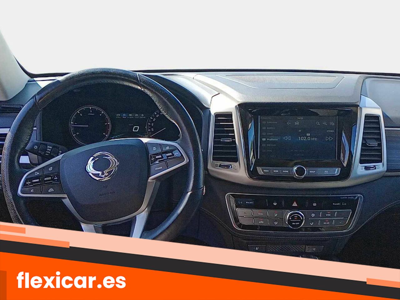 Foto SsangYong Rexton 10