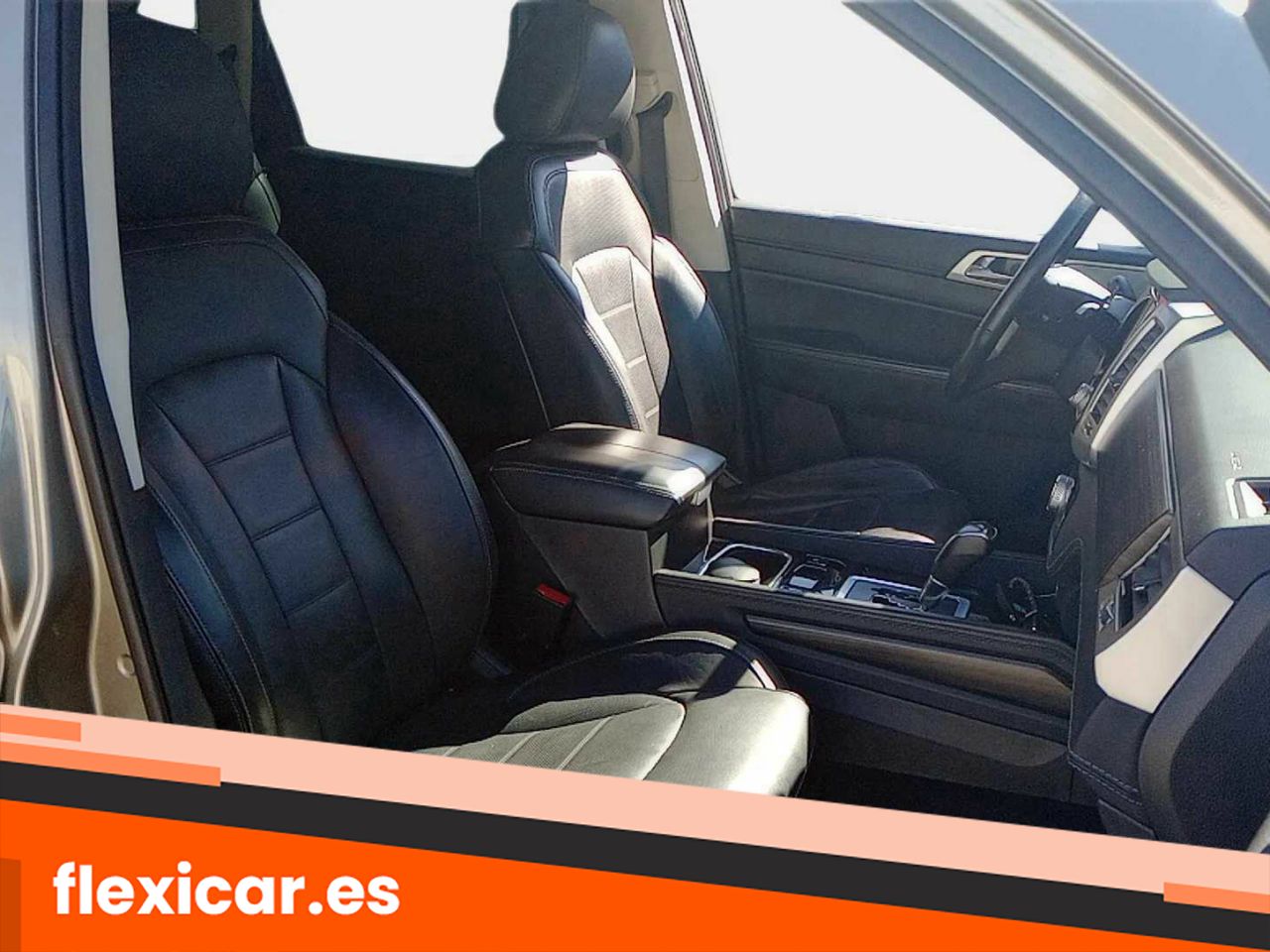 Foto SsangYong Rexton 14