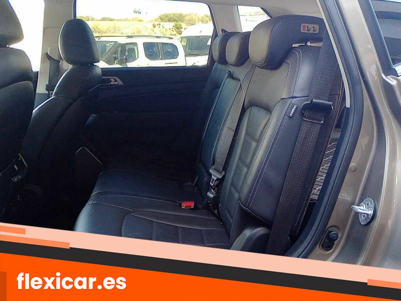 Foto SsangYong Rexton 17