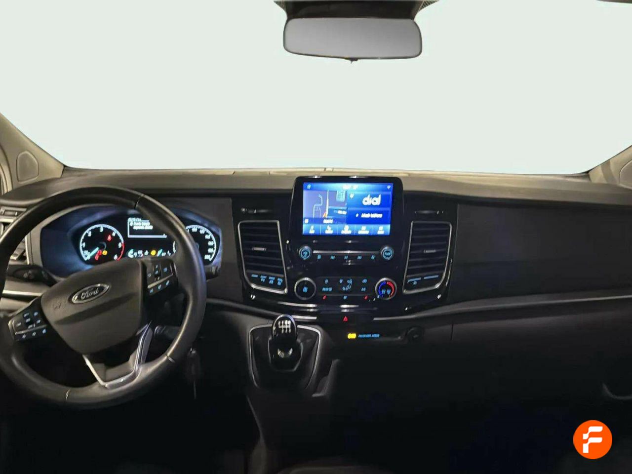 Foto Ford Tourneo Custom 7
