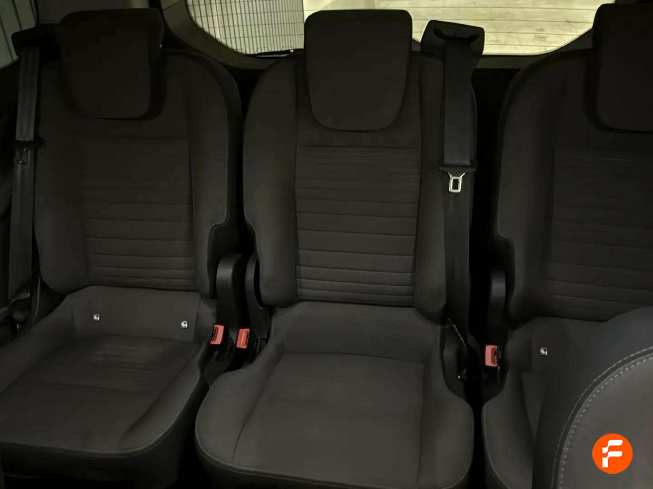 Foto Ford Tourneo Custom 22