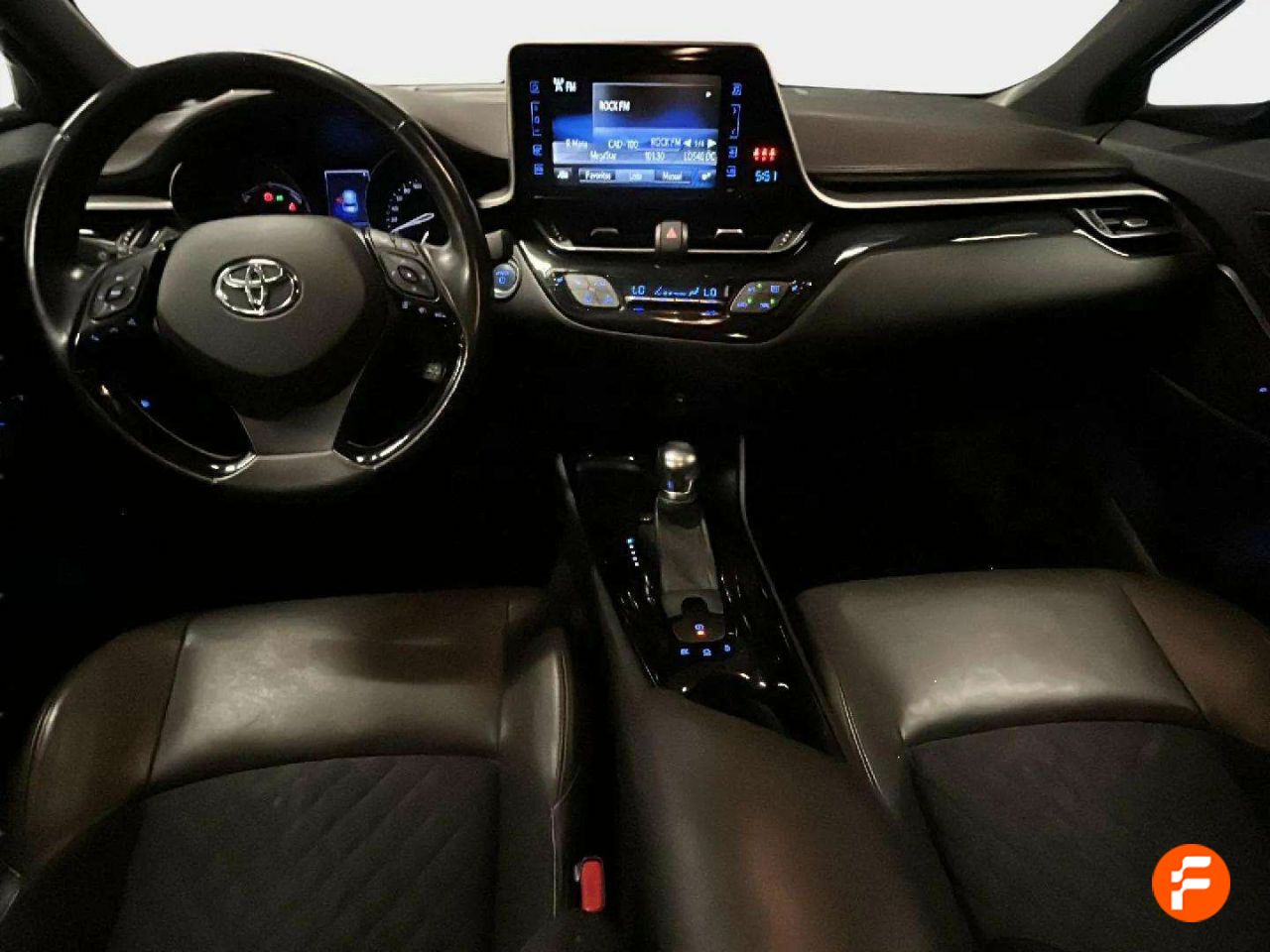 Foto Toyota C-HR 8