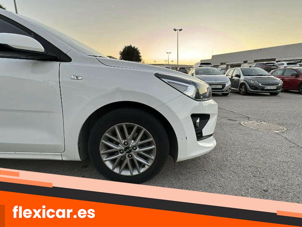 Foto Kia Rio 16