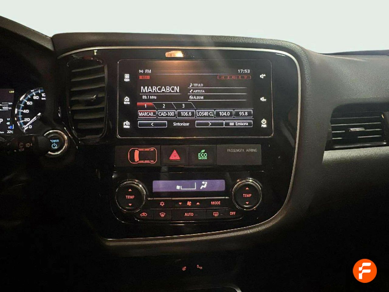 Foto Mitsubishi Outlander 11